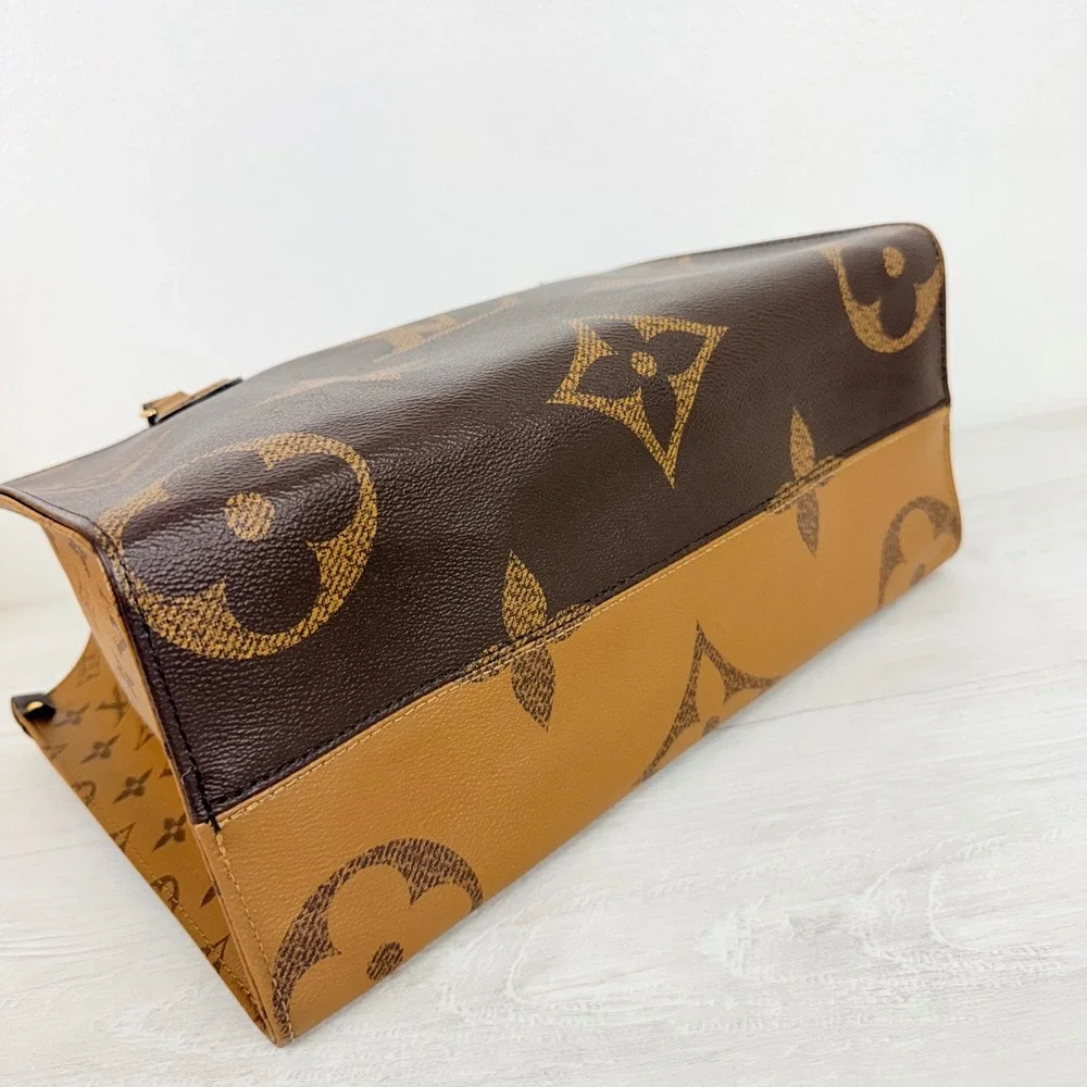 Louis Vuitton Onthego MM Tote Brown Giant Monogram Luxury Work Travel Bag Auth